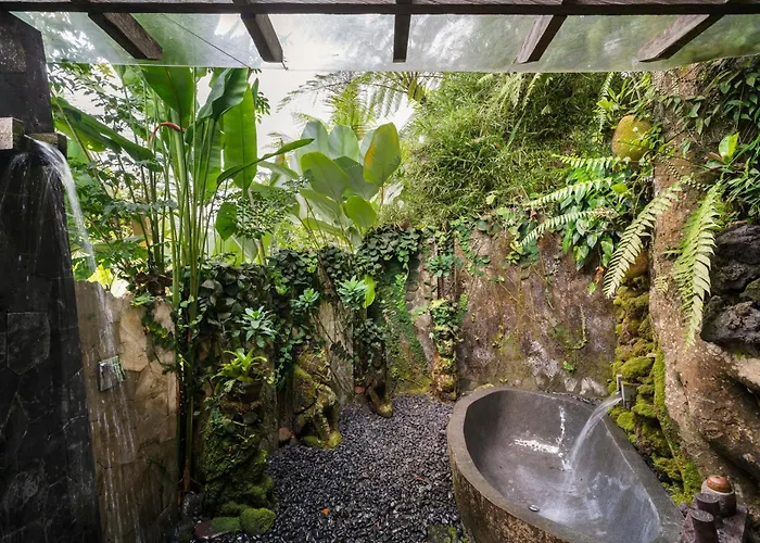 Adiwana Dara Ayu Resort 4*