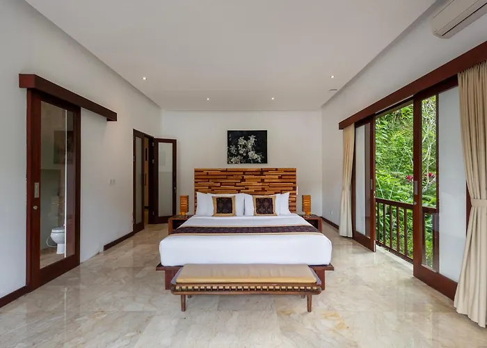 Resort Adiwana Dara Ayu 4*