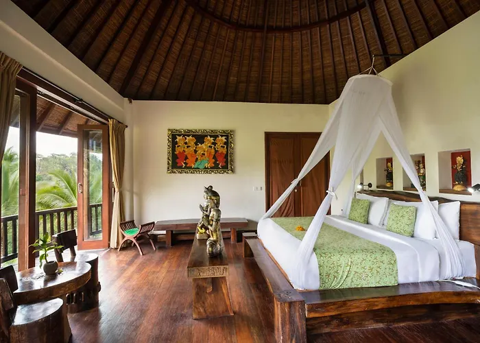 Adiwana Dara Ayu Resort 4*